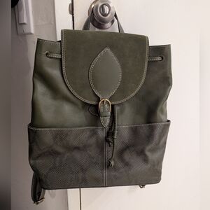 Elegant Olive Green Leather Backpack & Wallet